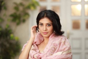 shivada-cute-face-lips-closup-smile