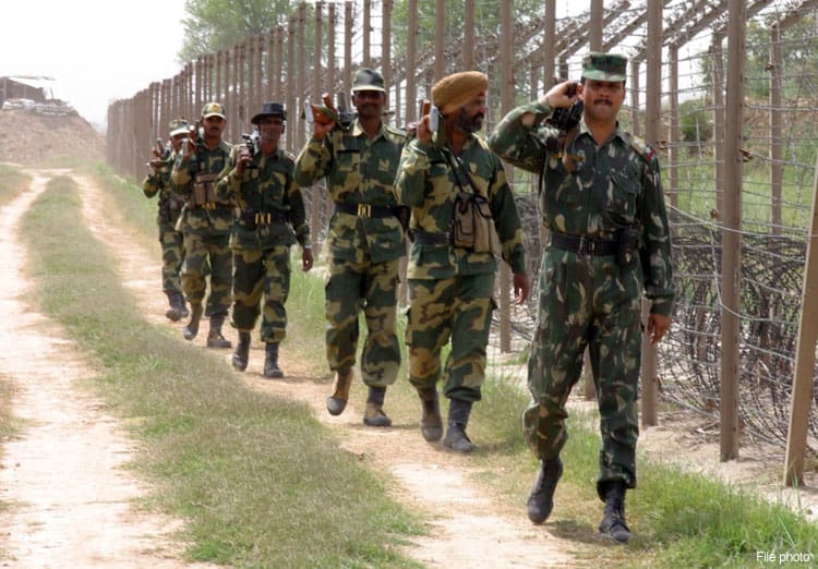 BSF-soldiers-Jammu1