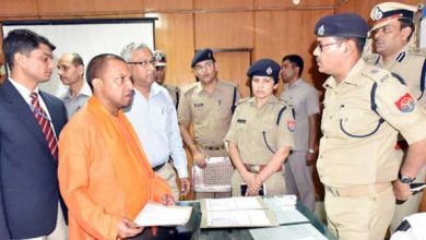 suspends over 100 policemen in UP