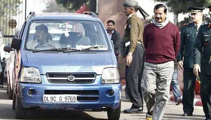 Kejriwal-car