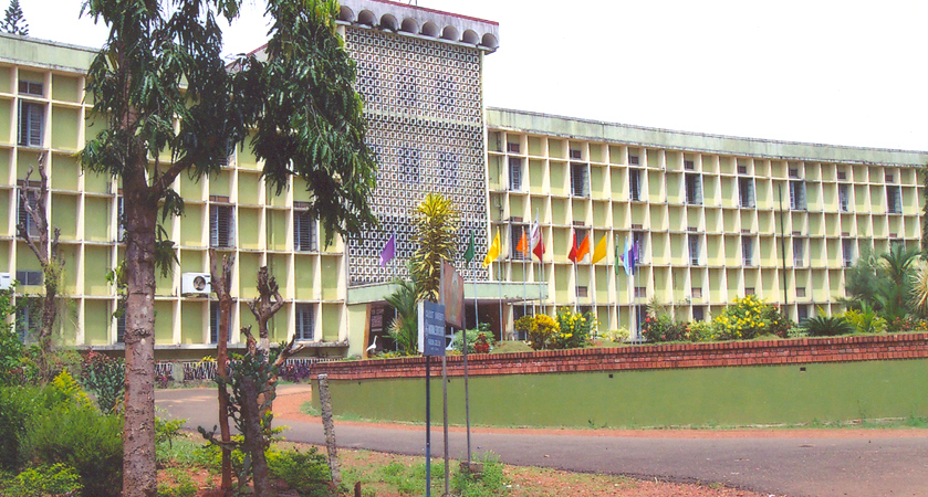 farook college