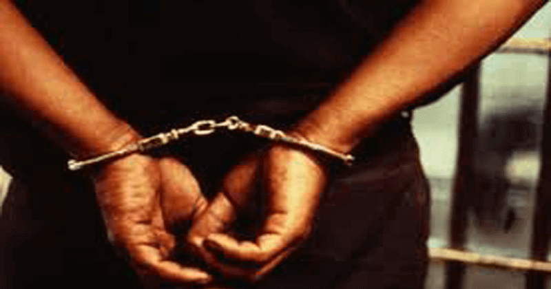 sneaking child out UAE father arrested