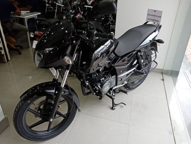 BAJAJ PULSAR CLASSIC 150