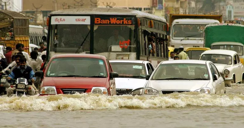 karnataka roads under water