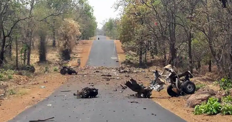 maoist attack maharashtra