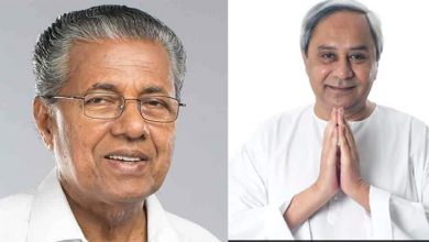 Pinarayi Vijayan and Naveen Patnayik